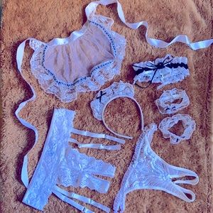 Bundles of lingeries from Seduction and Fredericks